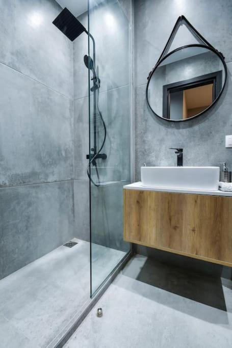 Ophelia Luxurious Suite #Tifhelexpo Tesalonika Bagian luar foto